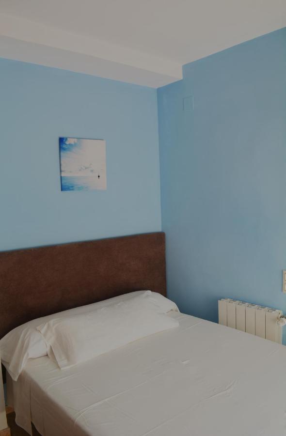 Hotel L'Escala Кулера Екстериор снимка