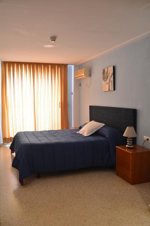 Hotel L'Escala Кулера Екстериор снимка