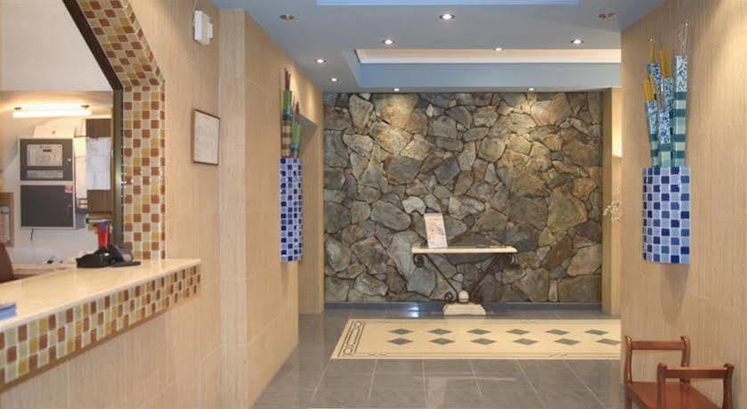 Hotel L'Escala Кулера Екстериор снимка